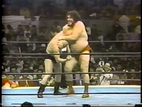 Andre The Giant vs Killer Khan